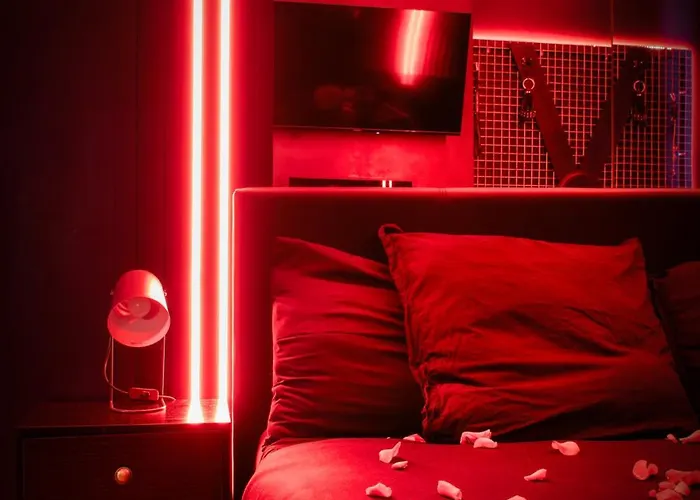 Room, L'interdit Apartment Rouen